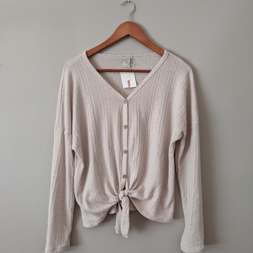 waffle, tie front shirt